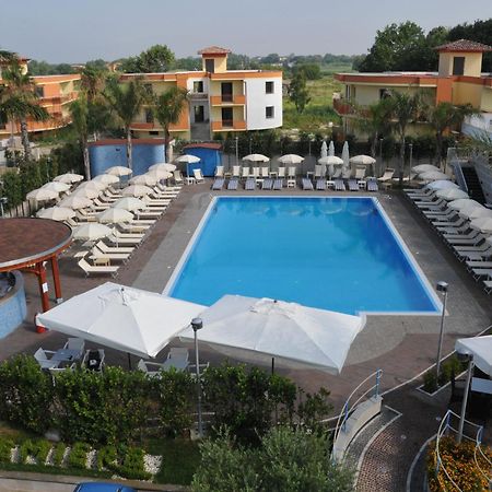 Hotel Premiere Varcaturo Luaran gambar