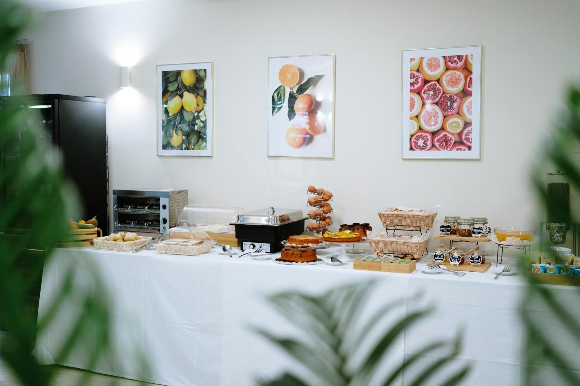 Hotel Premiere Varcaturo Luaran gambar