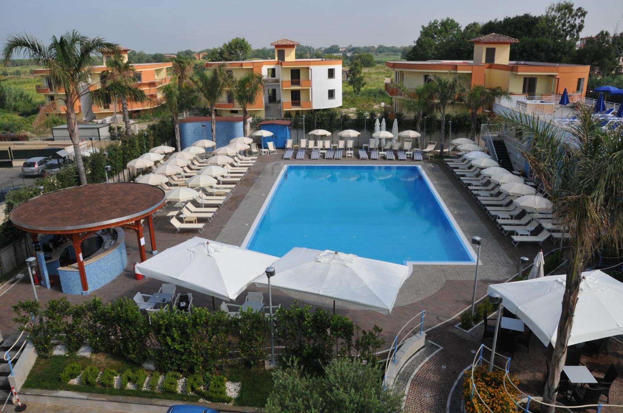 Hotel Premiere Varcaturo Luaran gambar