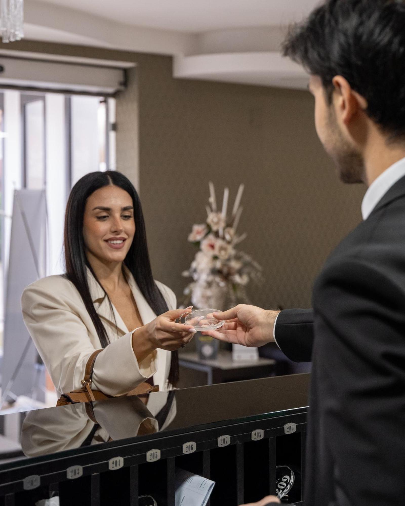 Hotel Premiere Varcaturo Luaran gambar